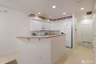 1526 121 Street SW #14, Everett, WA 98204 - Photo 14