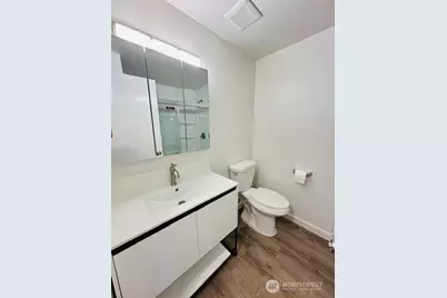 11211 NE 68th Street #2, Kirkland, WA 98033 - Photo 12