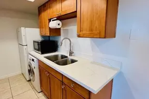 11211 NE 68th St, Kirkland, WA 98033 - Photo 6
