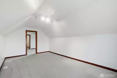 20122 194th Avenue E, Orting, WA 98360 - Photo 36