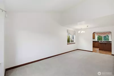 20122 194th Avenue E, Orting, WA 98360 - Photo 14