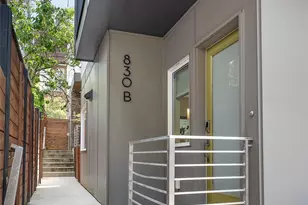 830B 16th Ave, Seattle, WA 98122 - Photo 2