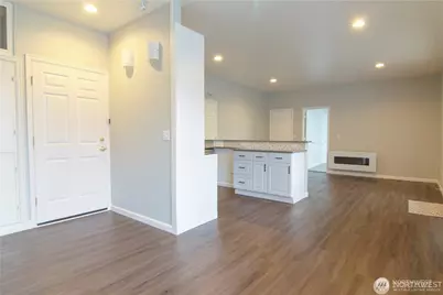 15514 129th Avenue NE, Woodinville, WA 98072 - Photo 4