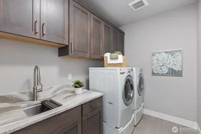22005 4th Avenue W, Bothell, WA 98021 - Photo 24