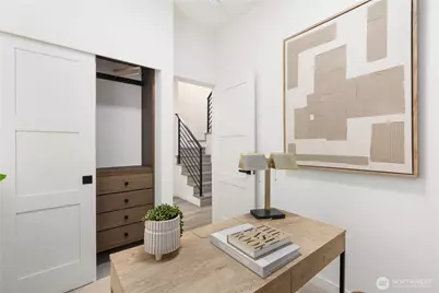 2328 A Franklin Avenue E, Seattle, WA 98102 - Photo 12