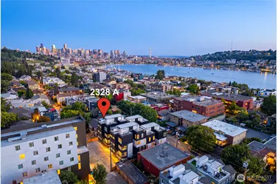 2328 A Franklin Avenue E, Seattle, WA 98102 - Photo 1