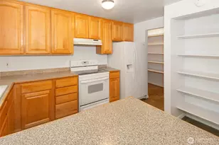 309 Hwy 162 E, South Prairie, WA 98385 - Photo 10