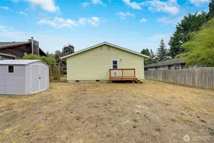 2515 Sherman St, Port Townsend, WA 98368 - Photo 32