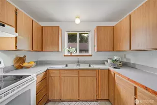 2515 Sherman St, Port Townsend, WA 98368 - Photo 12