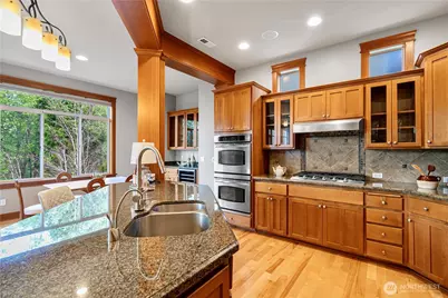 6611 Waterton Circle, Mukilteo, WA 98275 - Photo 8