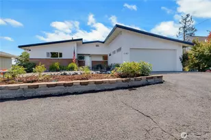 1167 McKinley St, Enumclaw, WA 98022 - Photo 2