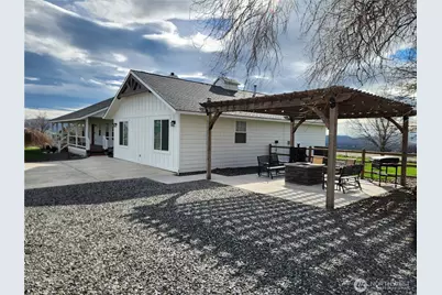 11660 Mieras Road, Yakima, WA 98901 - Photo 2