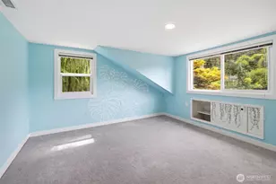 11331 E Riverside Dr, Bothell, WA 98011 - Photo 22