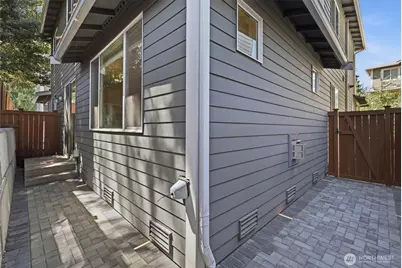 19711 26th Avenue W #A, Lynnwood, WA 98036 - Photo 22