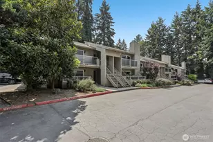 12037 100th Ave NE, Kirkland, WA 98034 - Photo 1