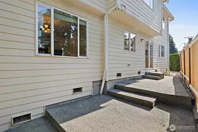 13235 124th Court NE, Kirkland, WA 98034 - Photo 40