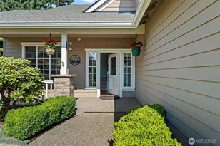 16805 95th Ave E, Puyallup, WA 98375 - Photo 2