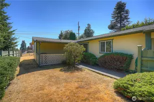 3216 S 15th St, Tacoma, WA 98405 - Photo 2