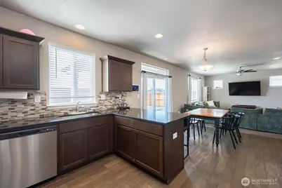 714 N Doumit Drive, Moses Lake, WA 98837 - Photo 38