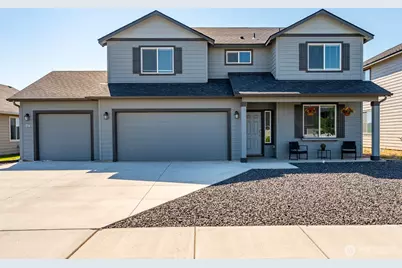 714 N Doumit Drive, Moses Lake, WA 98837 - Photo 1