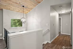 7540 Grahns Ln NE, Bremerton, WA 98311 - Photo 4