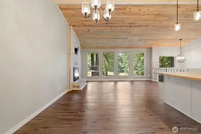 7540 Grahns Lane NE, Bremerton, WA 98311 - Photo 12