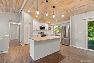 7540 Grahns Ln NE, Bremerton, WA 98311 - Photo 14