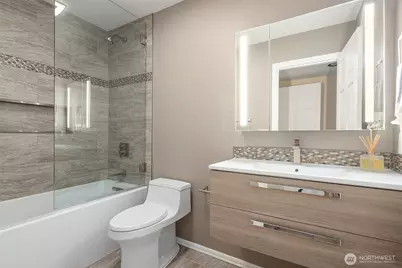 17020 74th Avenue W, Edmonds, WA 98026 - Photo 36