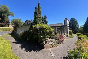 511 S 325th St, Federal Way, WA 98003 - Photo 1
