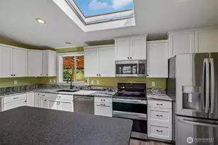 2102 Abernethy Rd NE, Olympia, WA 98516 - Photo 6