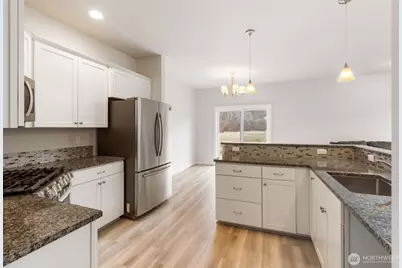 676 SW 20th Street #A, Chehalis, WA 98532 - Photo 14