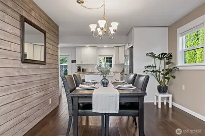 8105 44th Street W, University Place, WA 98466 - Photo 6