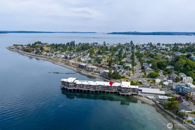 3717 Beach Drive SW #207, Seattle, WA 98116 - Photo 1
