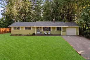 202 Fir Dr NW, Gig Harbor, WA 98335 - Photo 2