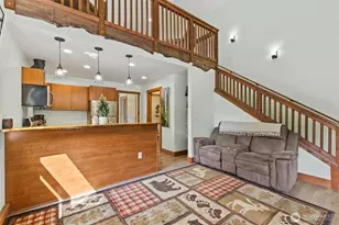 568 Wiltse Ln, Bellingham, WA 98226 - Photo 6
