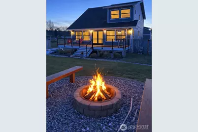 2805 N Bluff Road, Greenbank, WA 98253 - Photo 4