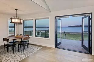 2805 N Bluff Rd, Greenbank, WA 98253 - Photo 10
