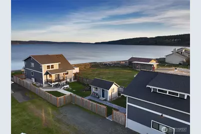 2805 N Bluff Road, Greenbank, WA 98253 - Photo 1