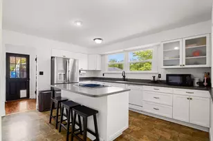 16427 109th Ave SE, Renton, WA 98055 - Photo 10
