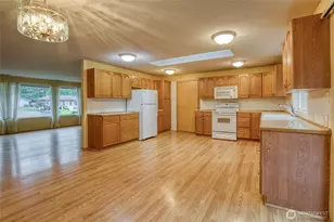 685 Copalis Beach Rd, Copalis Beach, WA 98535 - Photo 10