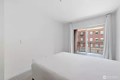 1417 Queen Anne Avenue N #303, Seattle, WA 98109 - Photo 18