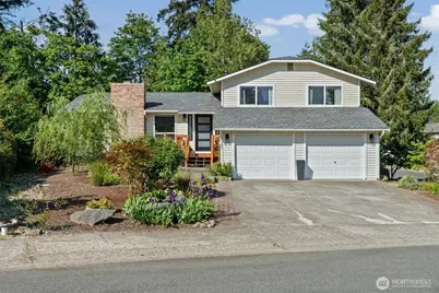 15932 SE 166th Place, Renton, WA 98058 - Photo 2