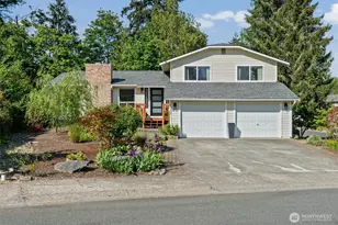 15932 SE 166th Pl, Renton, WA 98058 - Photo 2
