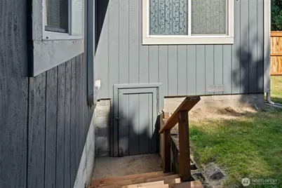 1421 N 32nd Street, Renton, WA 98056 - Photo 32