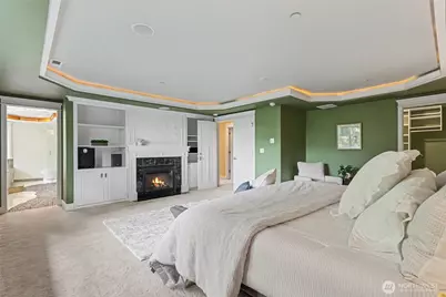 13128 SE Newport Way, Bellevue, WA 98006 - Photo 20