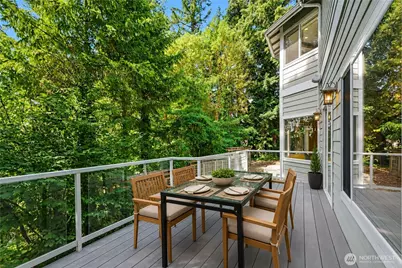 13128 SE Newport Way, Bellevue, WA 98006 - Photo 36