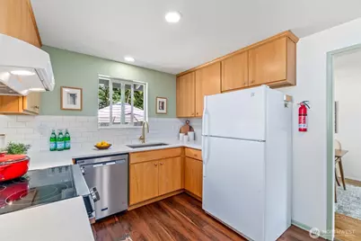 4303 225th Street SW, Mountlake Terrace, WA 98043 - Photo 8