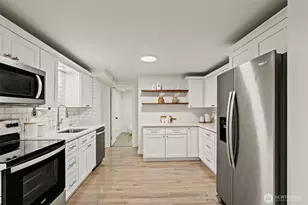 8456 6th Ave SW, Seattle, WA 98106 - Photo 14