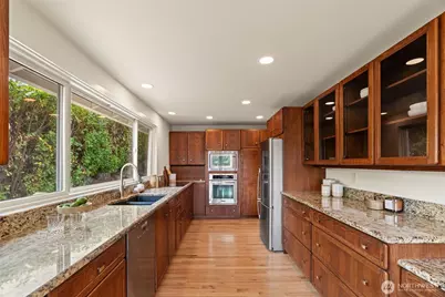 8456 6th Avenue SW, Seattle, WA 98106 - Photo 4