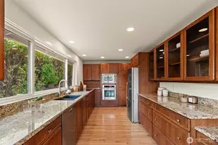 8456 6th Ave SW, Seattle, WA 98106 - Photo 4